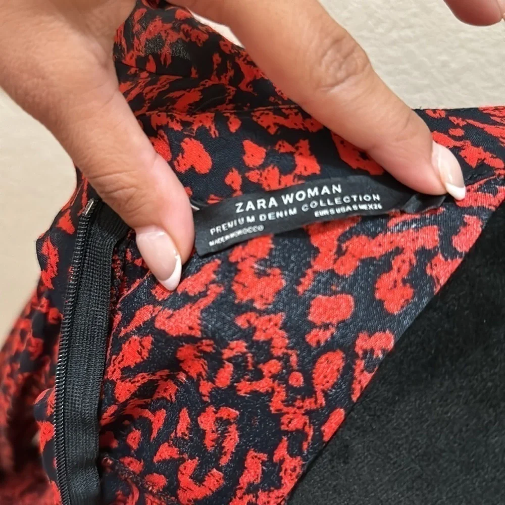 Animal Print Red Zara long sleeve dress size S!! - Picture 5 of 9